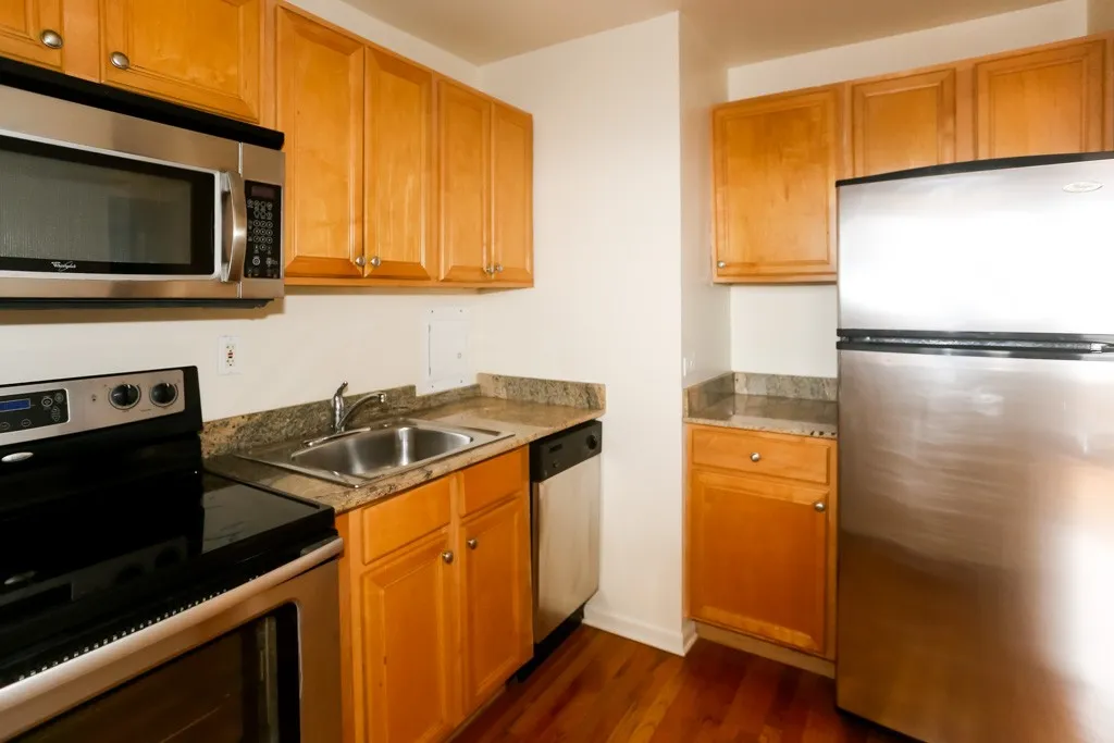 5650 N Sheridan Rd, ,  60660, USA 60660-unit#12F-Chicago-IL
