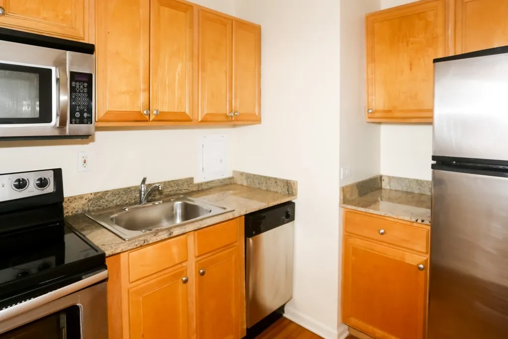 5650 N Sheridan Rd, , 60660, USA 60660-unit#16E-Chicago-IL