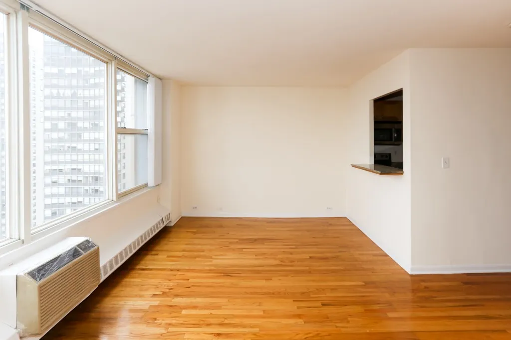 5650 N Sheridan Rd, , 60660, USA 60660-unit#16E-Chicago-IL