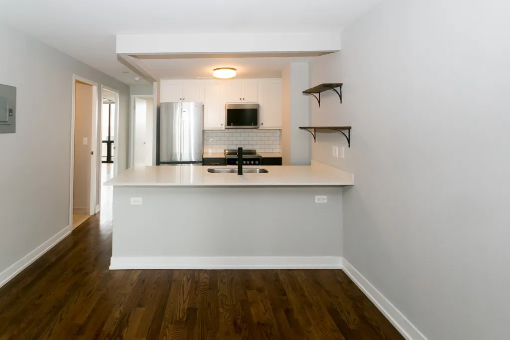 5910 N Sheridan Rd, , 60660, USA 60660-unit#704-Chicago-IL