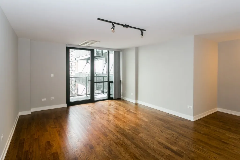 5910 N Sheridan Rd, , 60660, USA 60660-unit#704-Chicago-IL