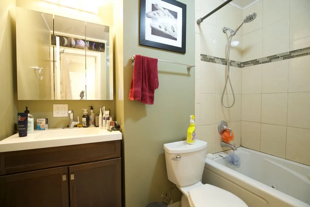 55 E Jeffery Ave, Wheeling,  60090, USA 60090-unit#SFH-Chicago-IL