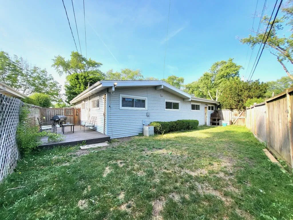 55 E Jeffery Ave, Wheeling,  60090, USA 60090-unit#SFH-Chicago-IL