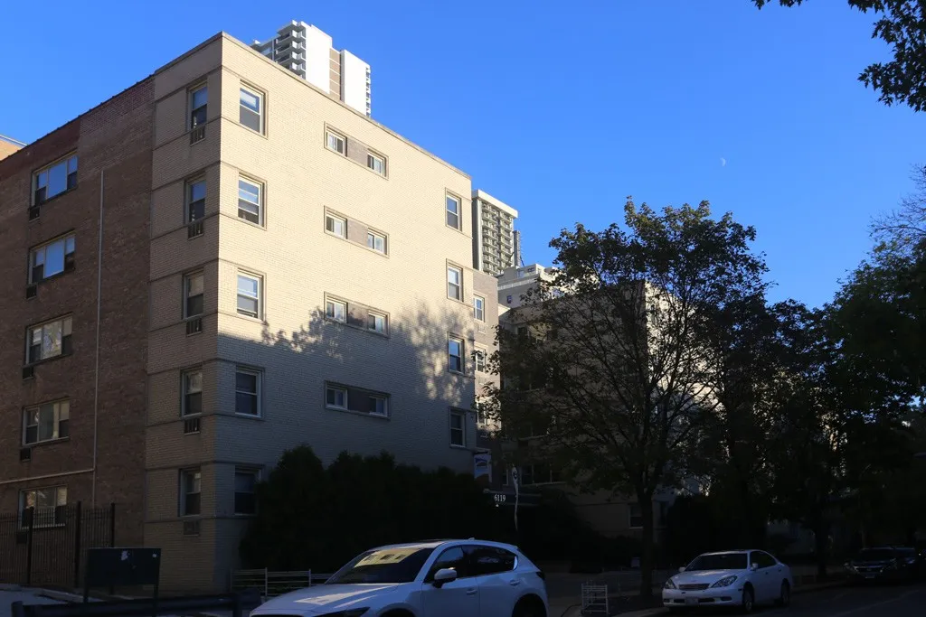 6119 N Kenmore Ave, , 60660, USA 60660-unit#203-Chicago-IL