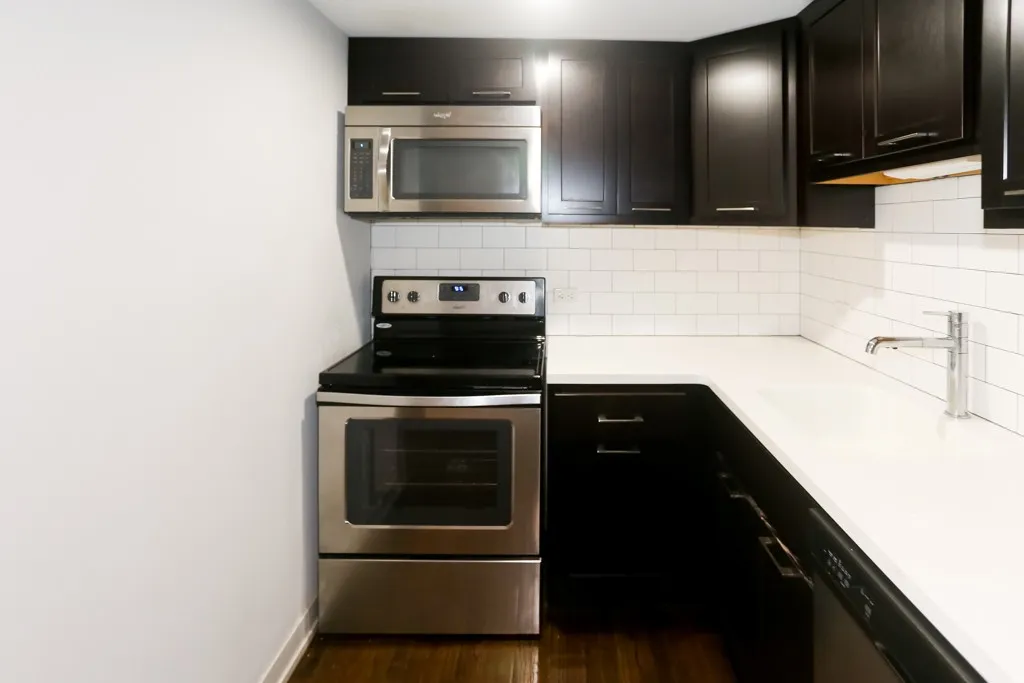 6119 N Kenmore Ave, , 60660, USA 60660-unit#203-Chicago-IL