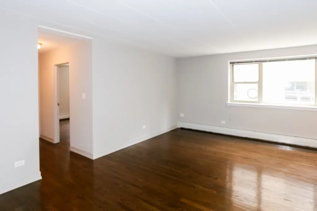 6119 N Kenmore Ave, , 60660, USA 60660-unit#203-Chicago-IL