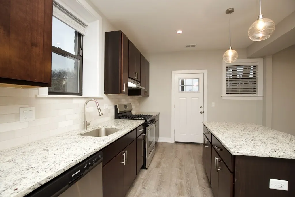 1002 Crain St, ,  60202, USA 60202-unit#3-Evanston-IL