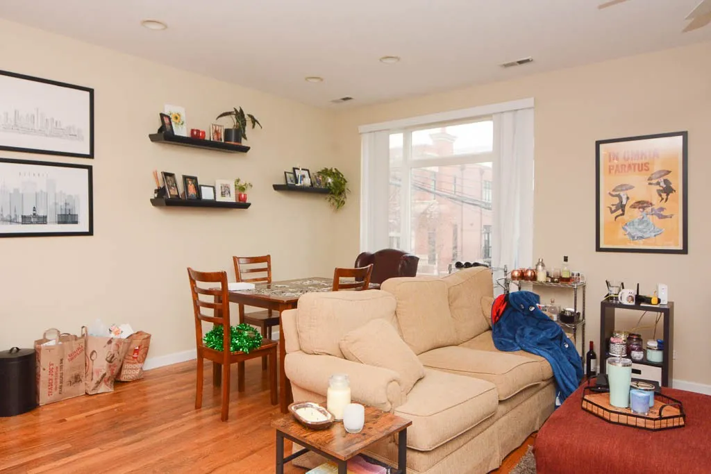 1346 W Henderson St, , 60657, USA 60657-unit#2-Chicago-IL
