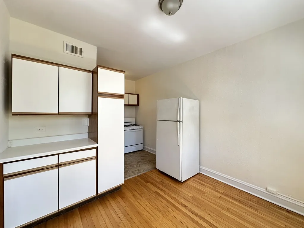 343 Park Ave, , 60022, USA 60022-unit#07-Glencoe-IL