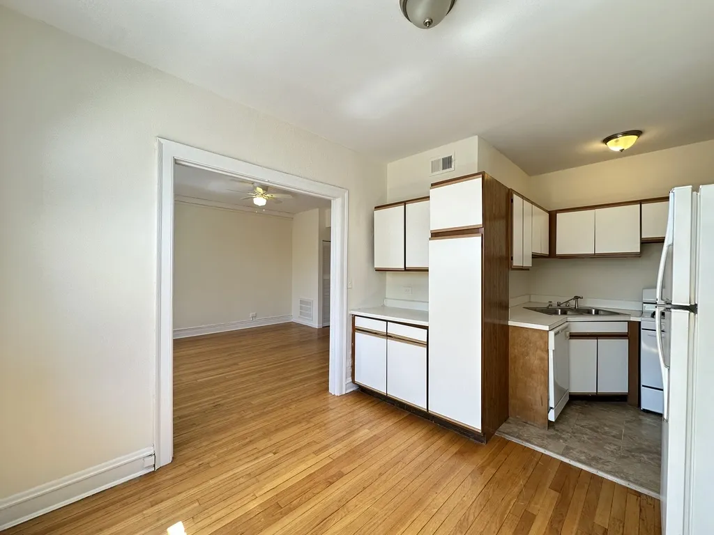 343 Park Ave, , 60022, USA 60022-unit#07-Glencoe-IL