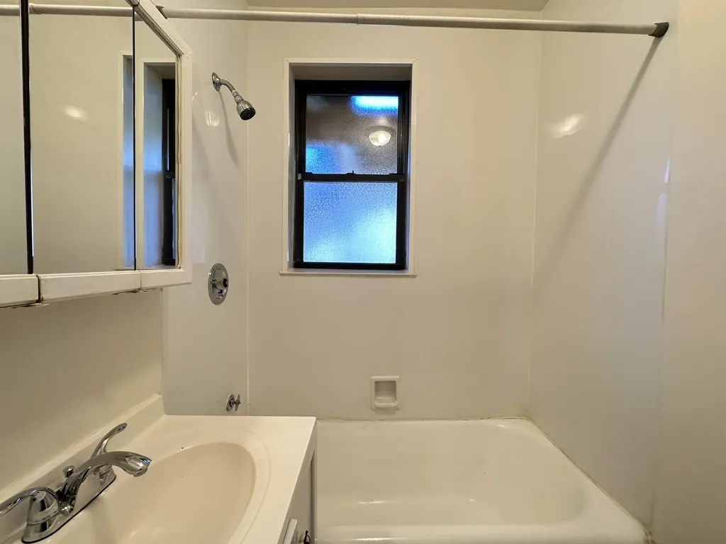 343 Park Ave, , 60022, USA 60022-unit#07-Glencoe-IL