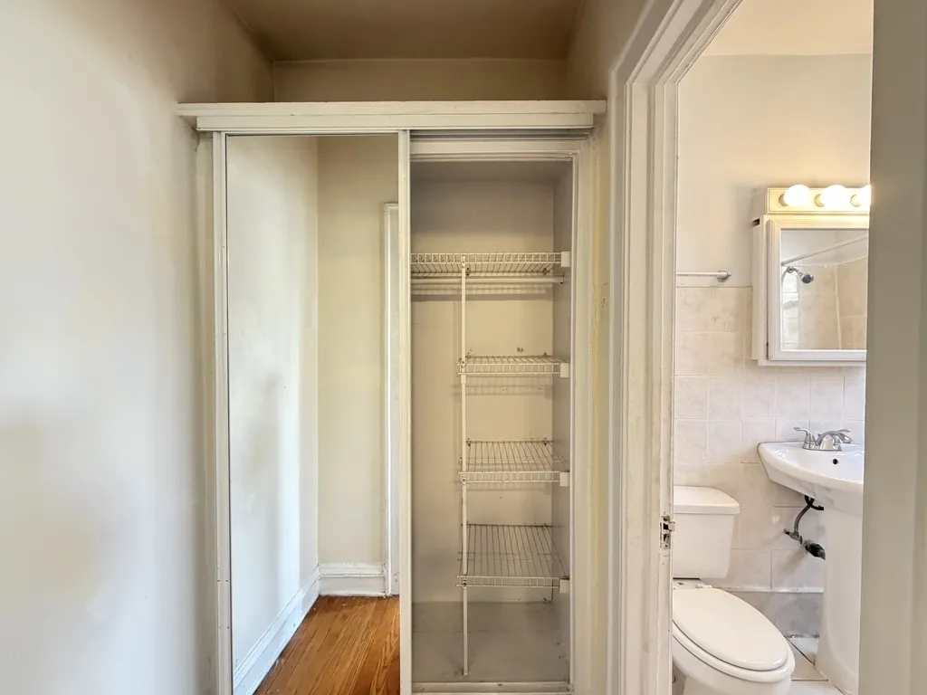 1164 N Dearborn St, , 60610, USA 60610-unit#515-Chicago-IL