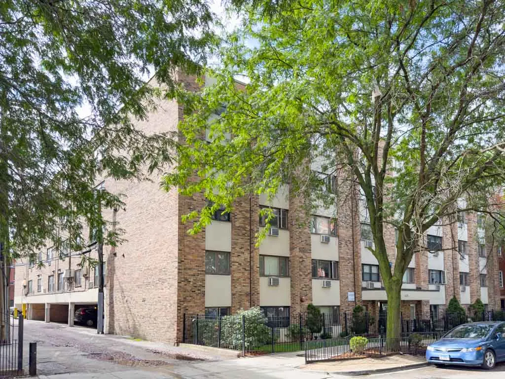 625 W Wrightwood Ave, , 60614, USA 60614-unit#401-Chicago-IL