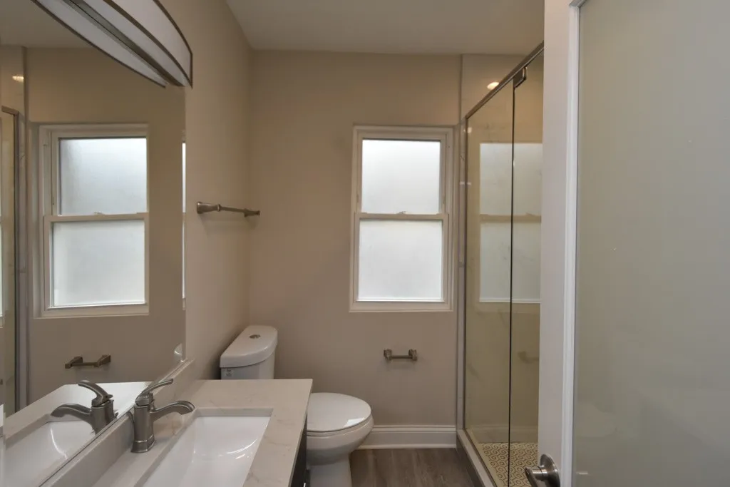 1434 W Farragut Ave, ,  60640, USA 60640-unit#3D-Chicago-IL
