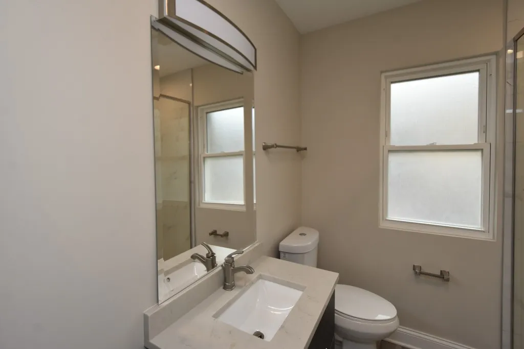 1434 W Farragut Ave, ,  60640, USA 60640-unit#3D-Chicago-IL