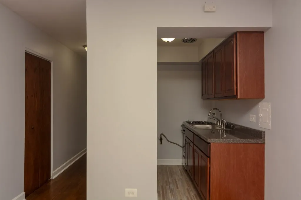 1040 W Hollywood Ave, ,  60660, USA 60660-unit#320-Chicago-IL
