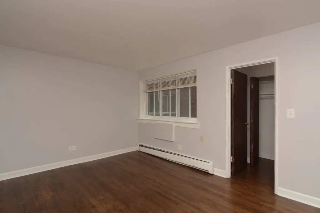 1040 W Hollywood Ave, ,  60660, USA 60660-unit#320-Chicago-IL
