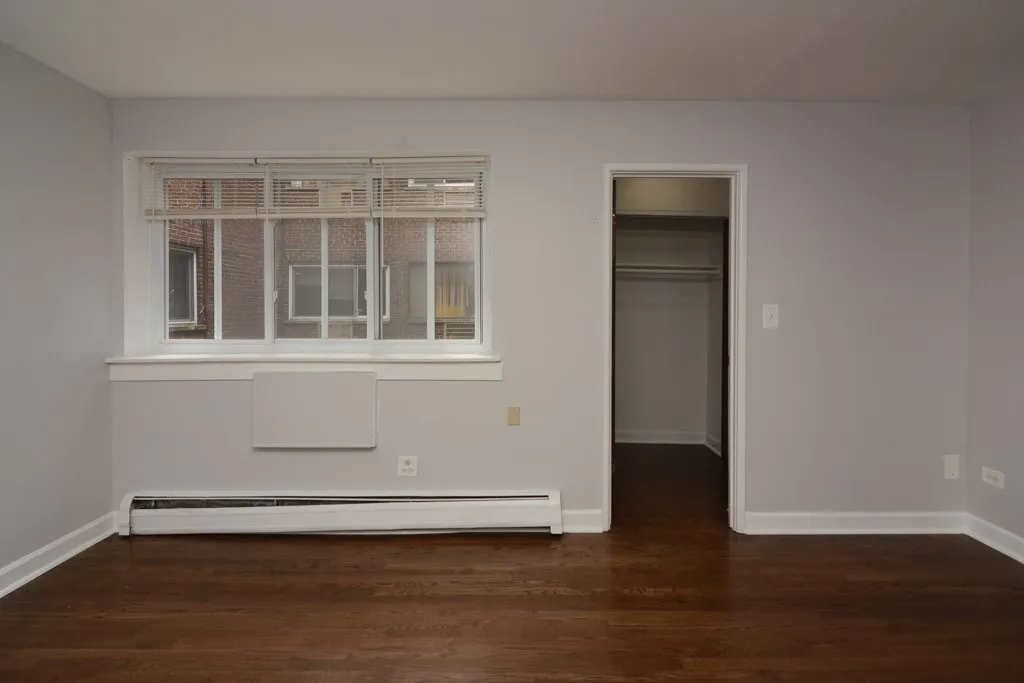 1040 W Hollywood Ave, ,  60660, USA 60660-unit#320-Chicago-IL