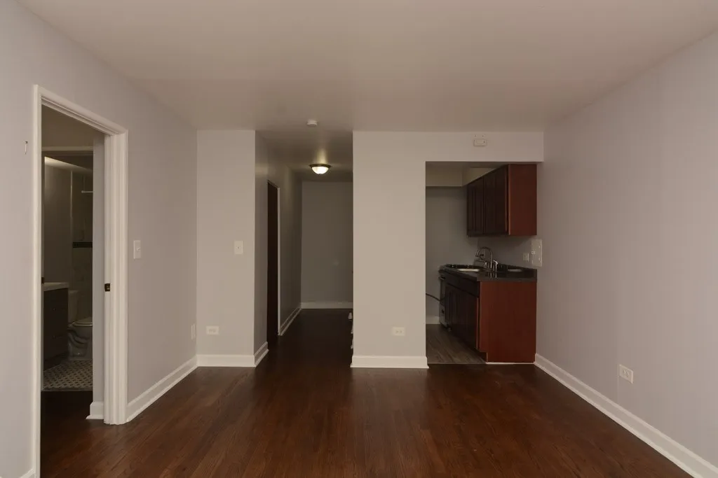 1040 W Hollywood Ave, ,  60660, USA 60660-unit#320-Chicago-IL