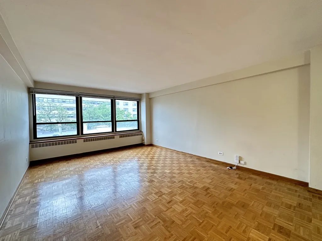 4180 N Marine Dr, , 60613, USA 60613-unit#612-Chicago-IL