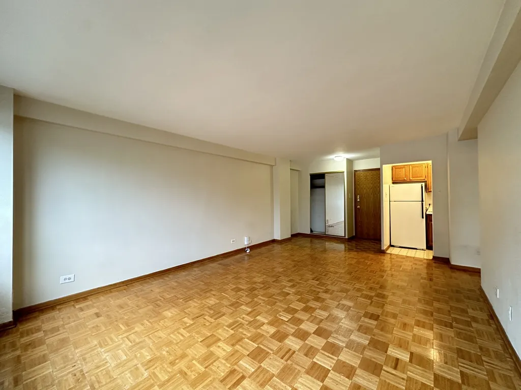 4180 N Marine Dr, , 60613, USA 60613-unit#612-Chicago-IL
