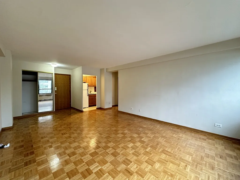 4180 N Marine Dr, , 60613, USA 60613-unit#612-Chicago-IL