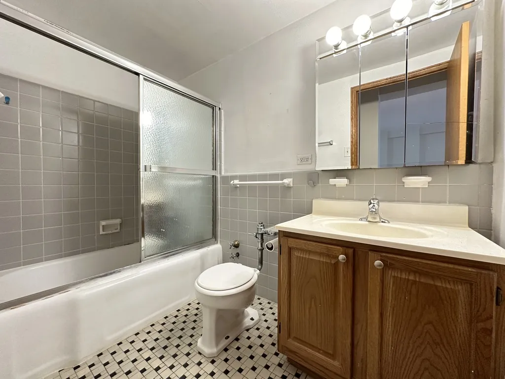 4180 N Marine Dr, , 60613, USA 60613-unit#612-Chicago-IL