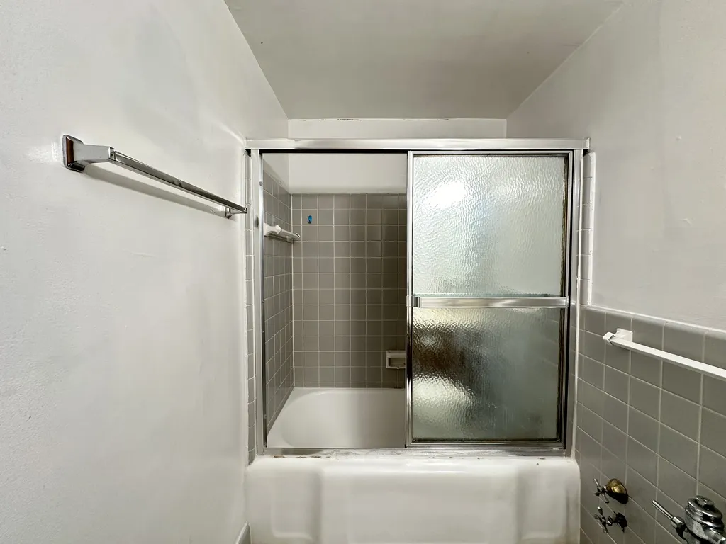 4180 N Marine Dr, , 60613, USA 60613-unit#612-Chicago-IL