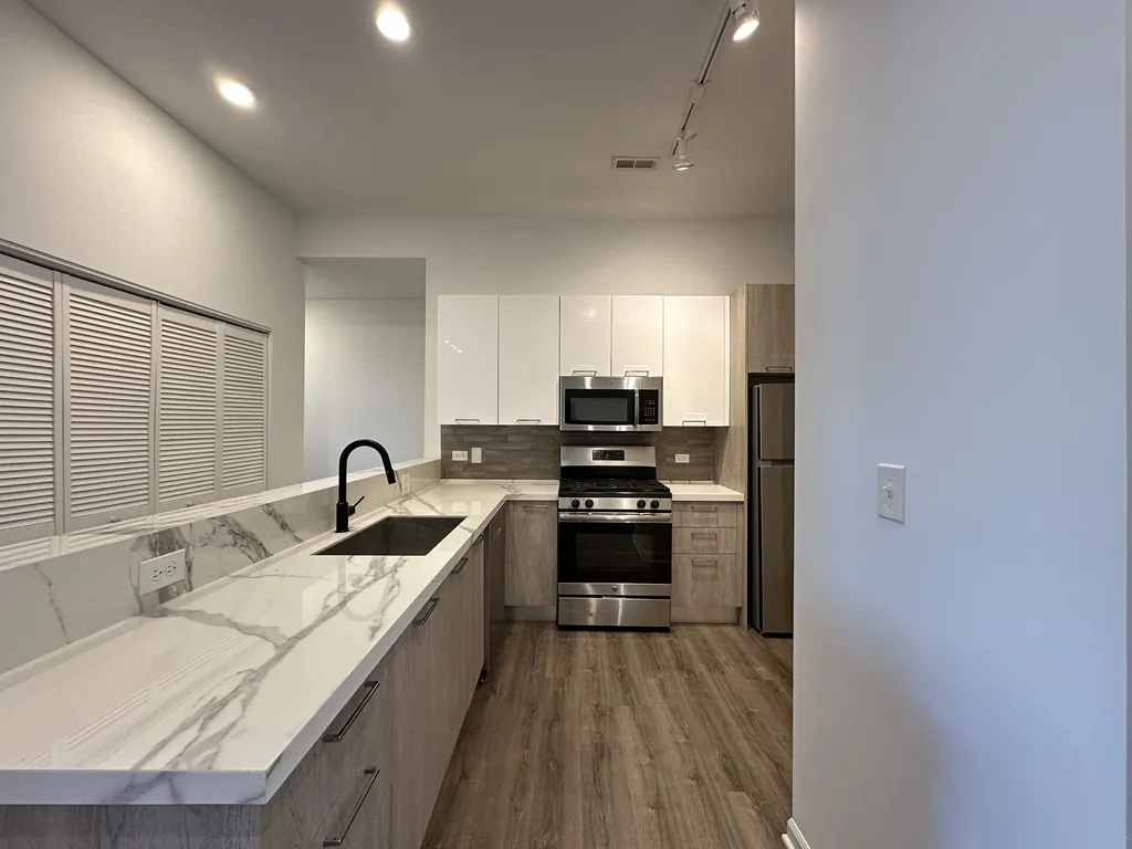 2550 S Wabash Ave, ,  60616, USA 60616-unit#304-Chicago-IL