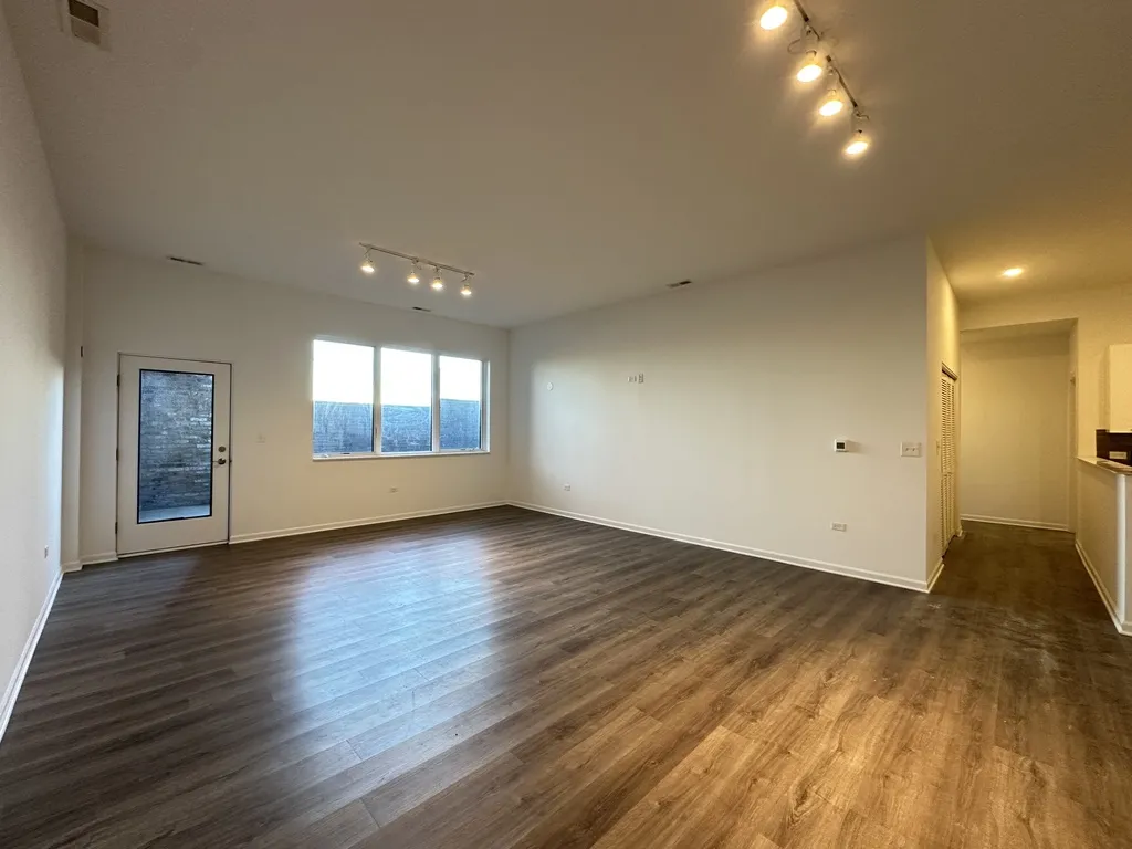 2550 S Wabash Ave, ,  60616, USA 60616-unit#304-Chicago-IL