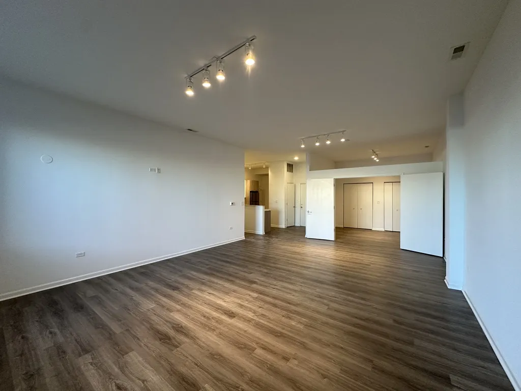 2550 S Wabash Ave, ,  60616, USA 60616-unit#304-Chicago-IL