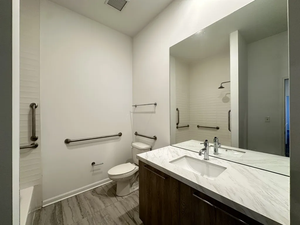 2550 S Wabash Ave, ,  60616, USA 60616-unit#304-Chicago-IL