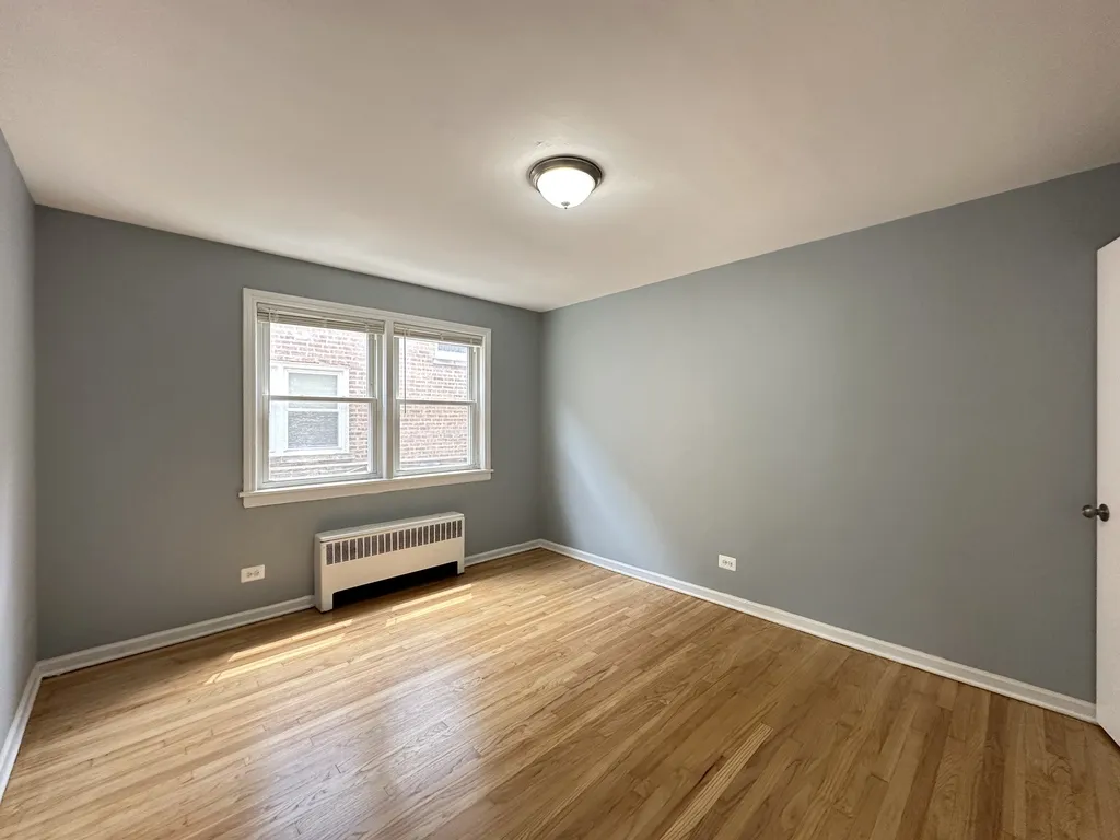 6727 N California Ave, ,  60645, USA 60645-unit#1W-Chicago-IL