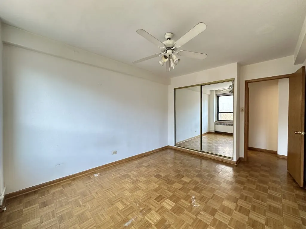 4180 N Marine Dr, , 60613, USA 60613-unit#411-Chicago-IL