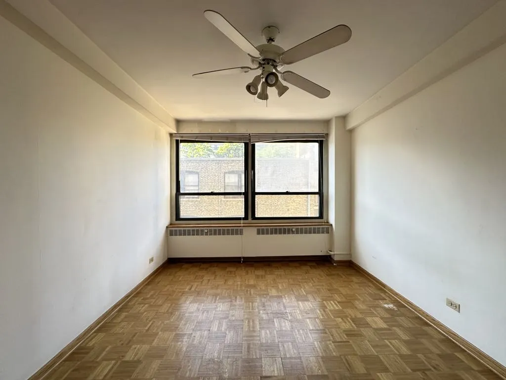 4180 N Marine Dr, , 60613, USA 60613-unit#411-Chicago-IL