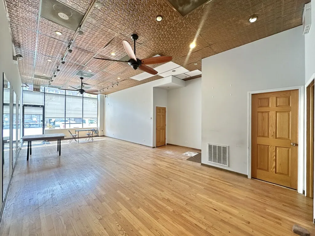 2138 W Ave, , 60622, USA 60622-unit#Store-Chicago-IL