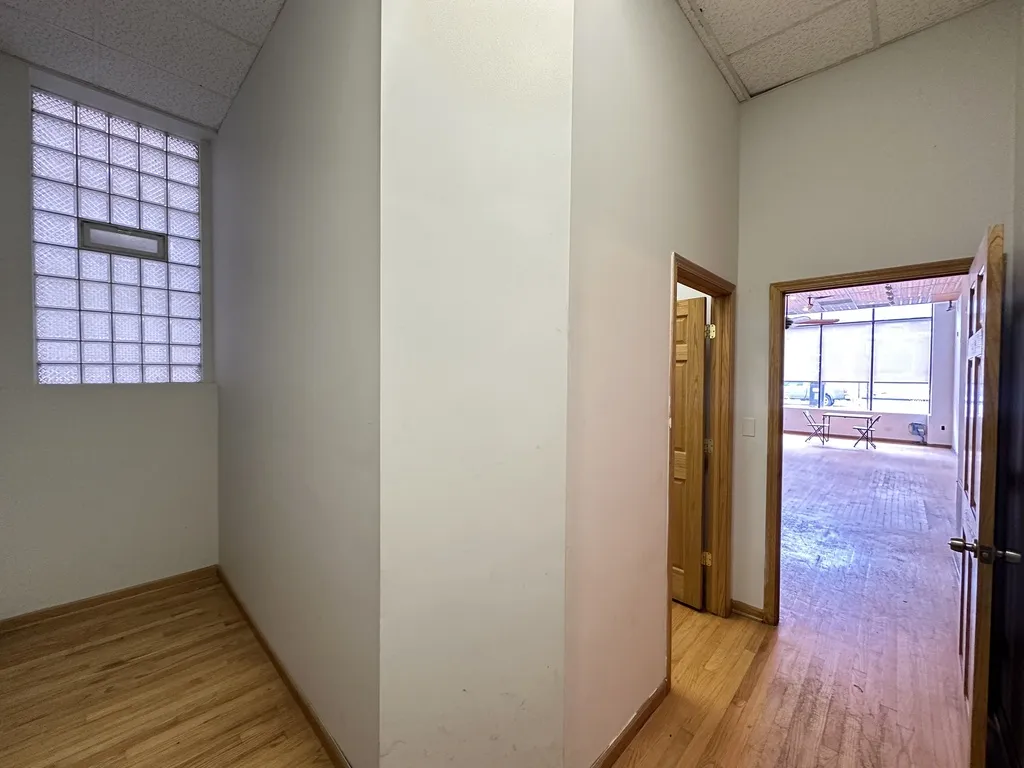 2138 W Ave, , 60622, USA 60622-unit#Store-Chicago-IL