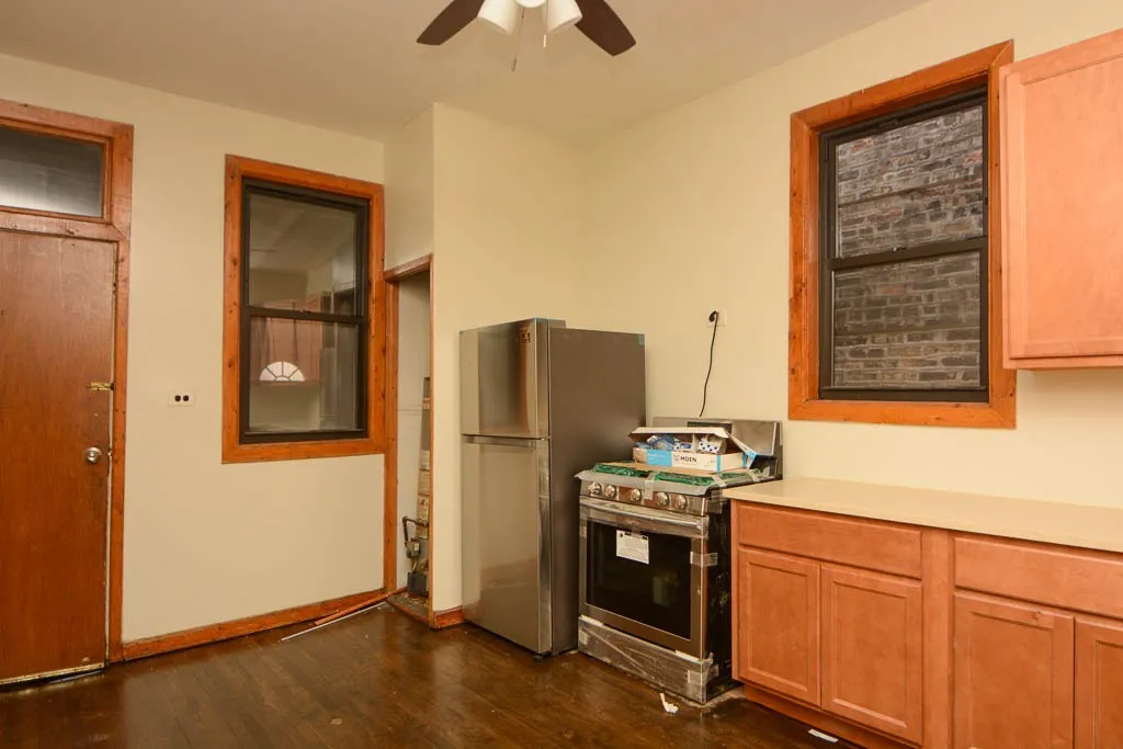 2825 N Milwaukee Ave, ,  60618, USA 60618-unit#1-Chicago-IL