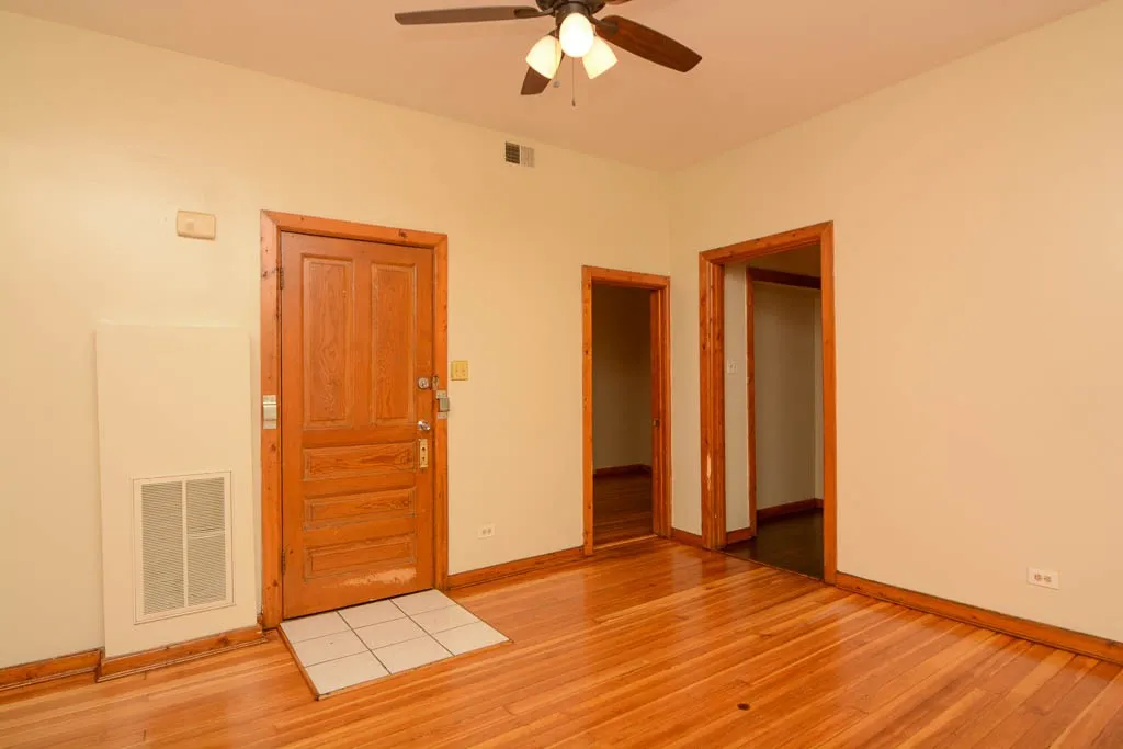 2825 N Milwaukee Ave, ,  60618, USA 60618-unit#1-Chicago-IL