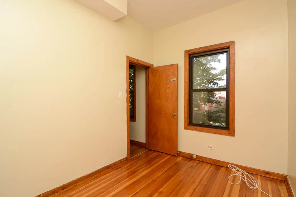 2825 N Milwaukee Ave, ,  60618, USA 60618-unit#1-Chicago-IL