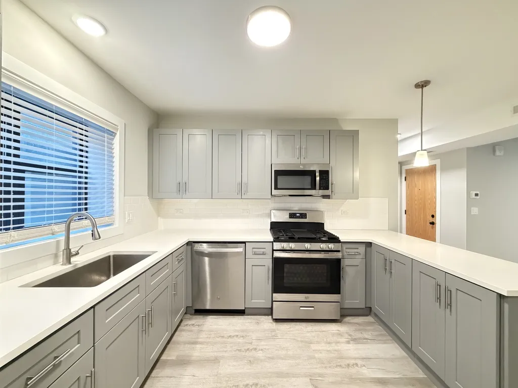 1133 Oak Ave, ,  60202, USA 60202-unit#1E-Evanston-IL
