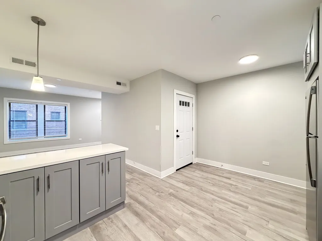 1133 Oak Ave, ,  60202, USA 60202-unit#1E-Evanston-IL