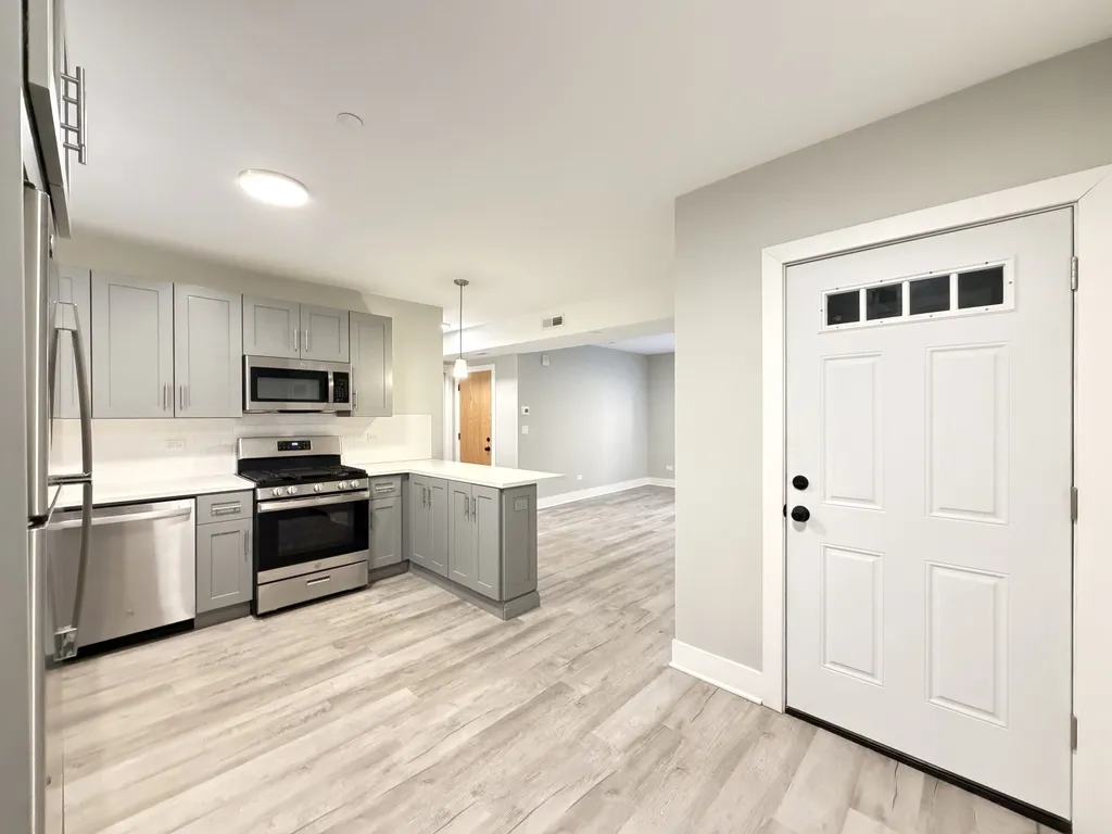 1133 Oak Ave, ,  60202, USA 60202-unit#1E-Evanston-IL