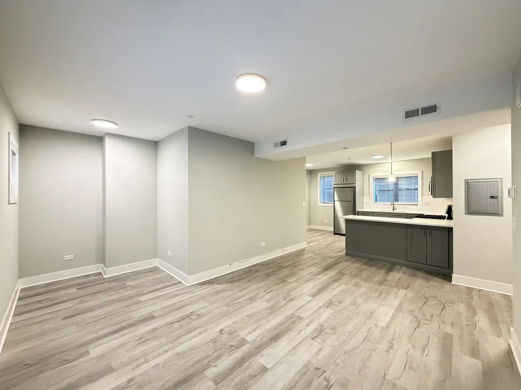 1133 Oak Ave, ,  60202, USA 60202-unit#1E-Evanston-IL