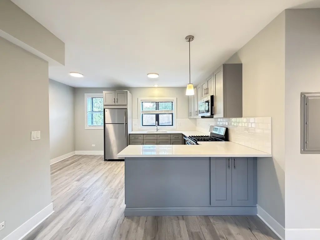 1133 Oak Ave, ,  60202, USA 60202-unit#3E-Evanston-IL
