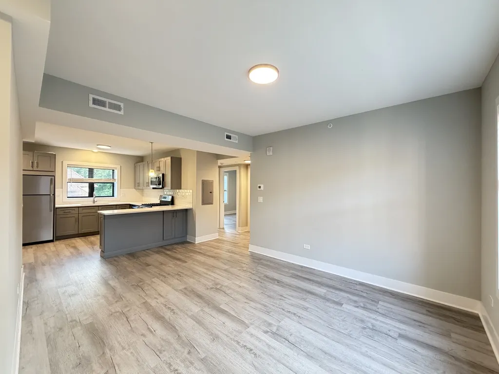 1133 Oak Ave, ,  60202, USA 60202-unit#3E-Evanston-IL