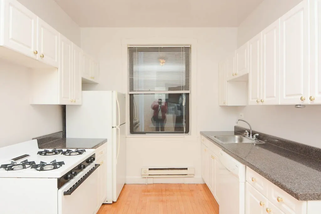 1025 Dempster St, , 60201, USA 60201-unit#1E-Evanston-IL