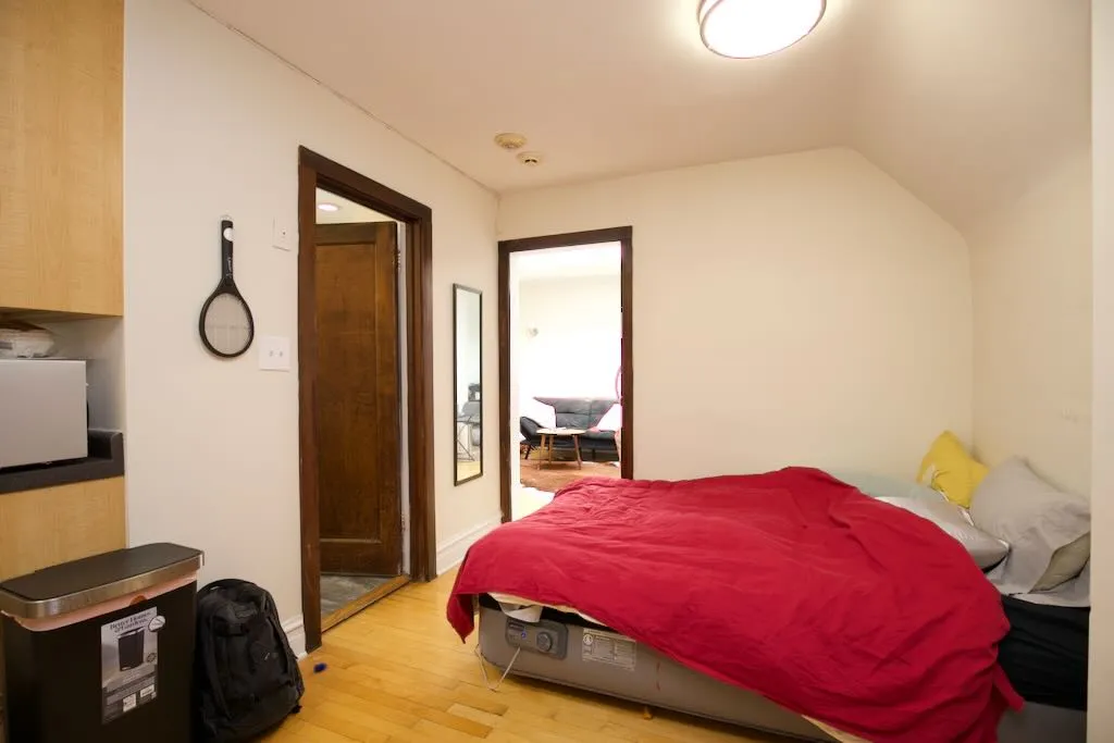 733 Elm St, Winnetka,  60093, USA 60093-unit#301-Chicago-IL