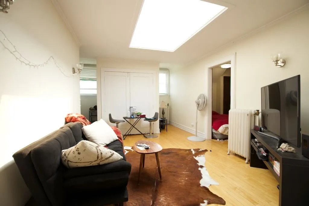 733 Elm St, Winnetka,  60093, USA 60093-unit#301-Chicago-IL