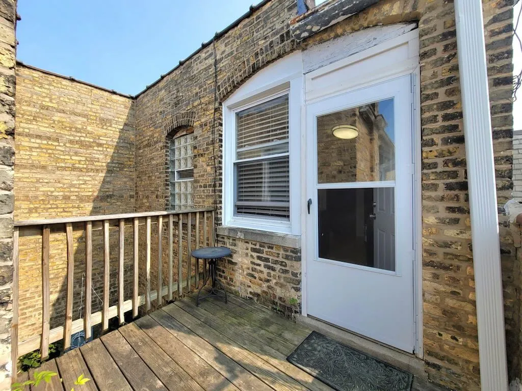 733 Elm St, Winnetka,  60093, USA 60093-unit#301-Chicago-IL